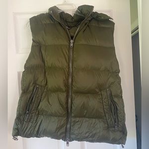 Michael Kors Men’s Quilted Vest